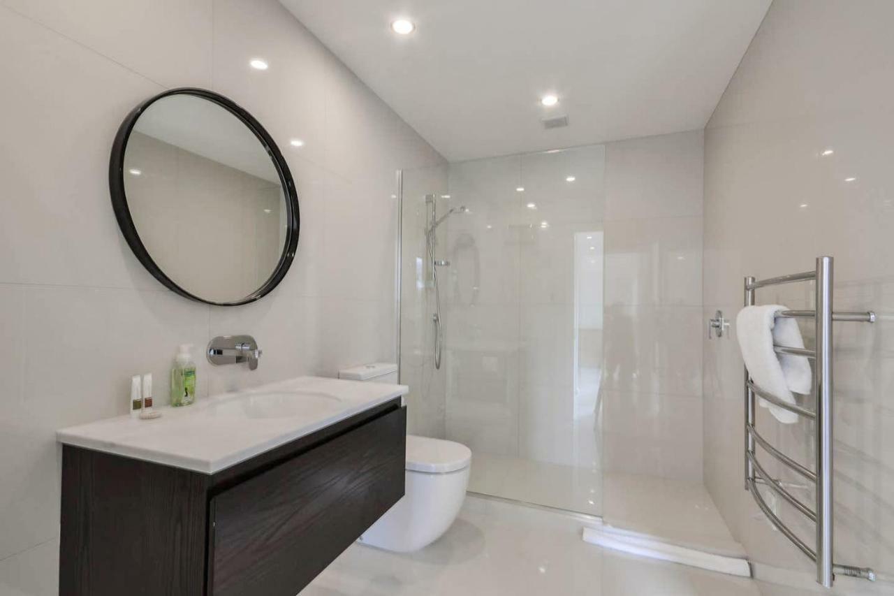 Executive Living In Bluewater - 3 Bedroom Apartment Queenstown Exterior photo